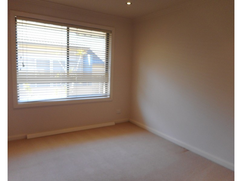 4/2 St George Street, Gosford NSW 2250