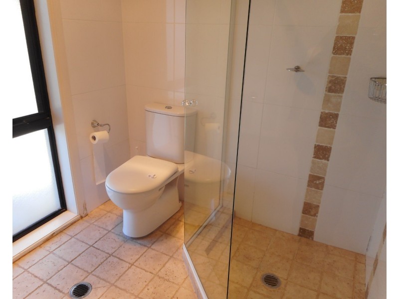 4/2 St George Street, Gosford NSW 2250