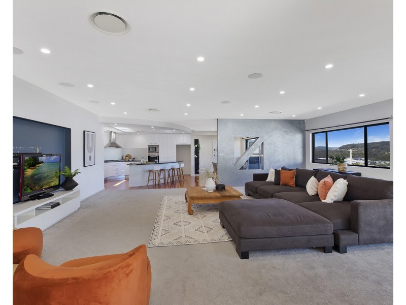 3 Longs Road, Bateau Bay NSW 2261