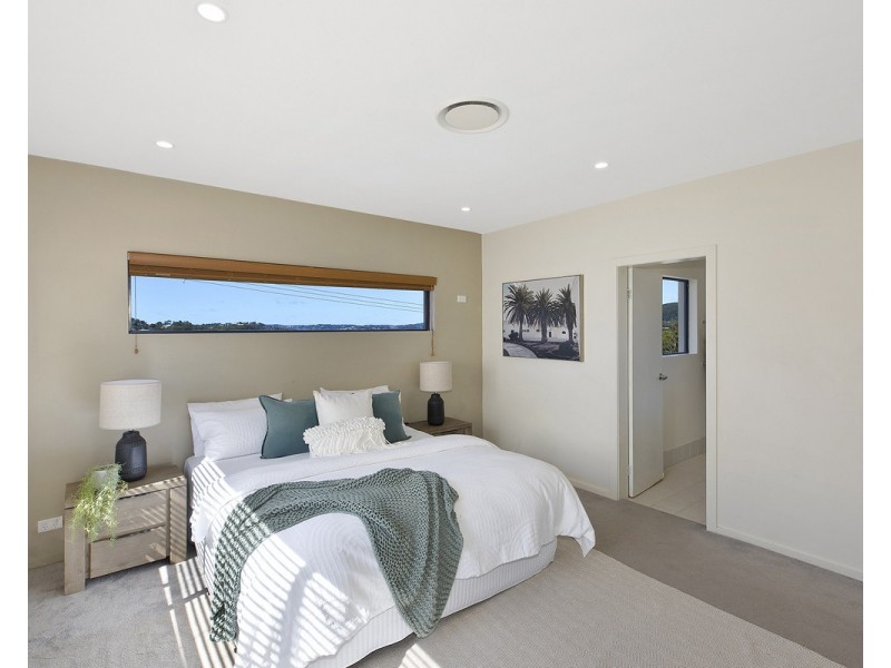3 Longs Road, Bateau Bay NSW 2261