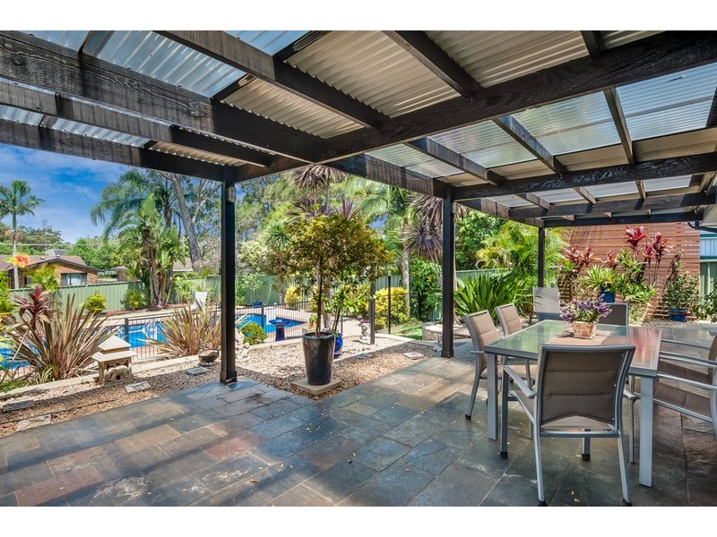 6 Kuburra Road, Erina NSW 2250