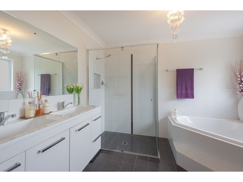 14 Figtree Bay Drive, Kincumber NSW 2251