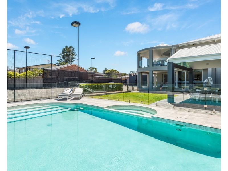 10 & 12 Ocean View Drive, Wamberal NSW 2260
