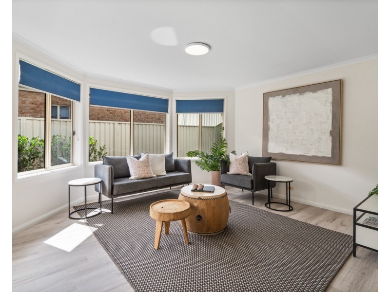 18 Karen Close, Lisarow NSW 2250