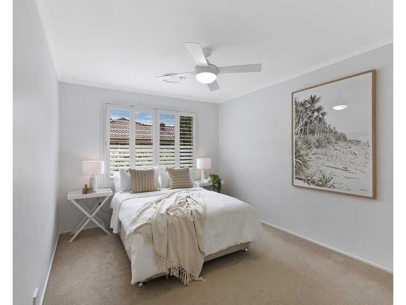 16 Thames Drive, Erina NSW 2250