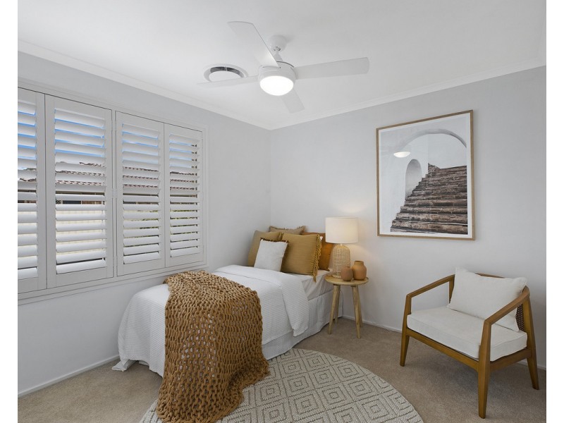 16 Thames Drive, Erina NSW 2250