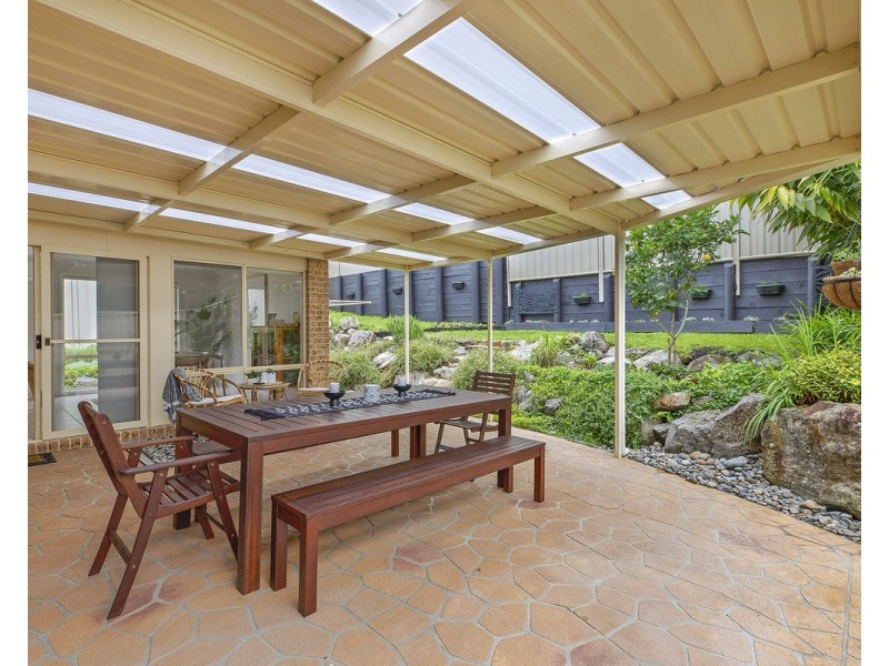 16 Thames Drive, Erina NSW 2250