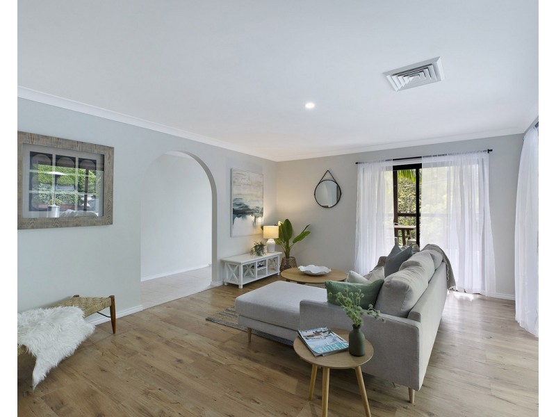 2 Hammersmith Road, Erina NSW 2250