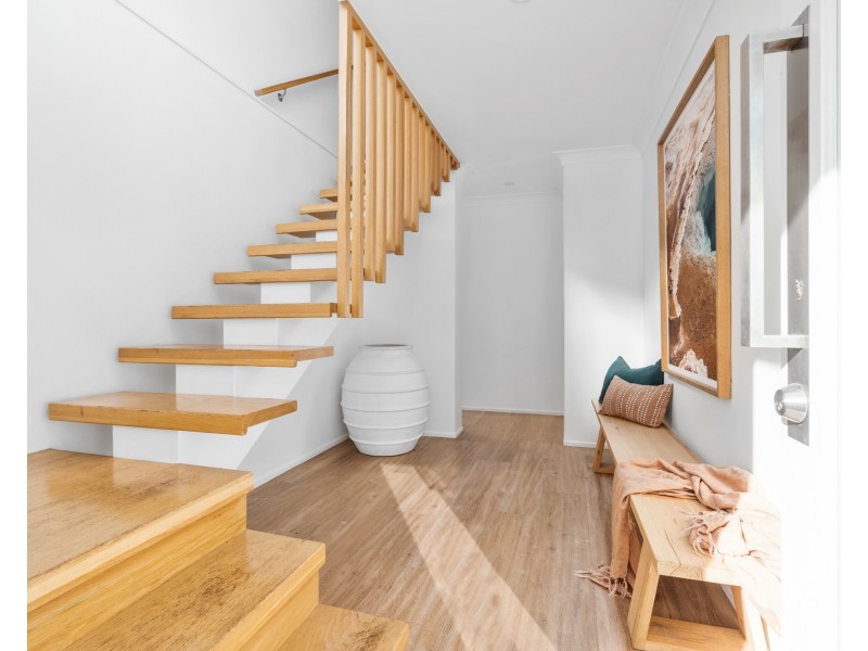 2 Blue View Crescent, Terrigal NSW 2260