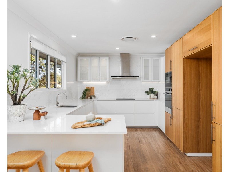 2 Blue View Crescent, Terrigal NSW 2260