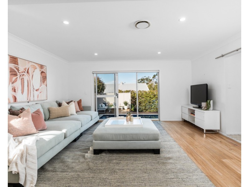 2 Blue View Crescent, Terrigal NSW 2260