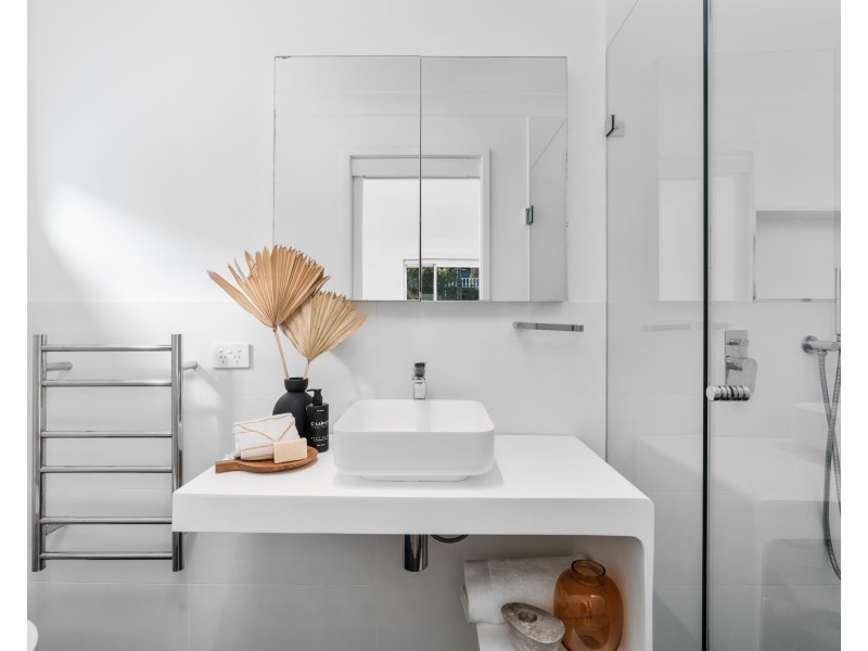 2 Blue View Crescent, Terrigal NSW 2260