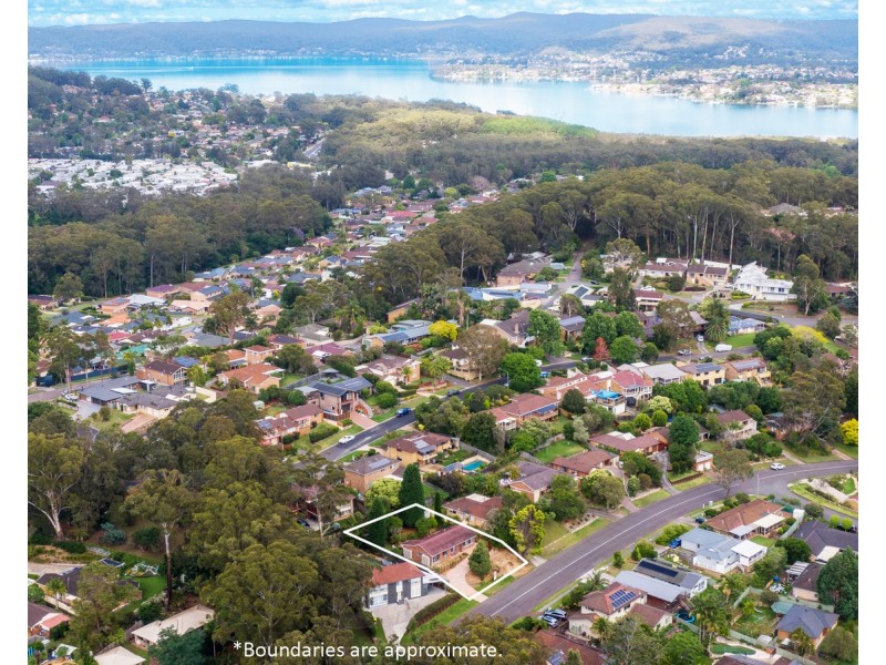 72 James Sea Drive, Green Point NSW 2251