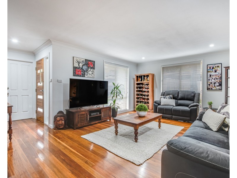 9 Meadow Road, Springfield NSW 2250