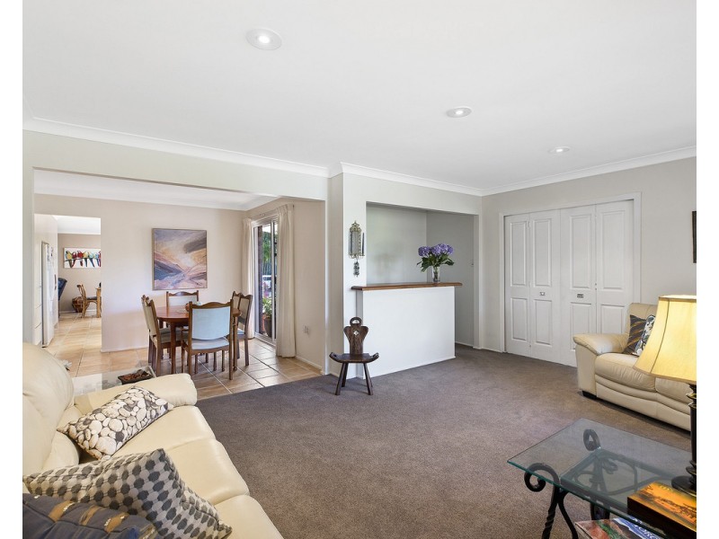 4 Letitia Close, Green Point NSW 2251