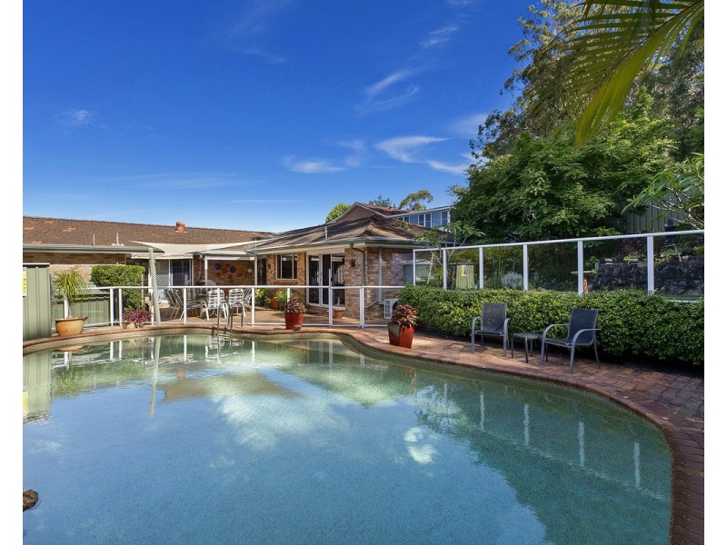 4 Letitia Close, Green Point NSW 2251
