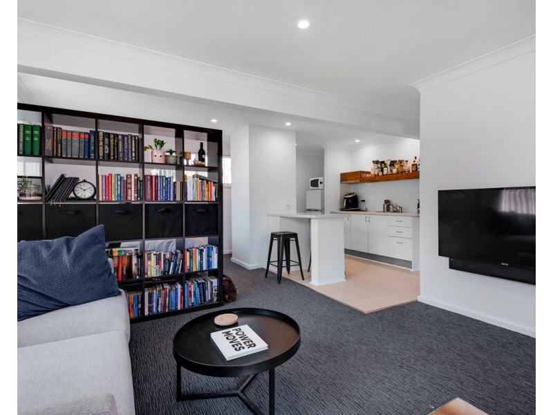 12 Avalon Road, Springfield NSW 2250
