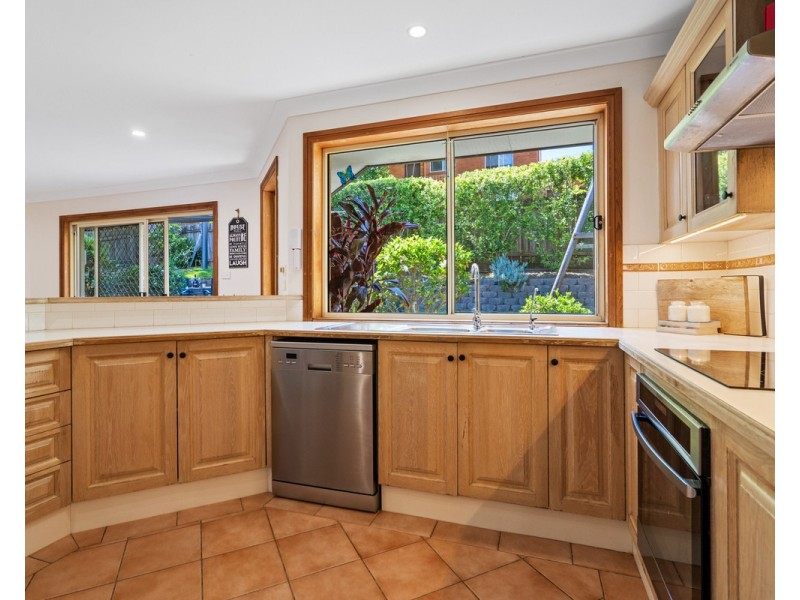 13 Mary Elizabeth Crescent, North Avoca NSW 2260