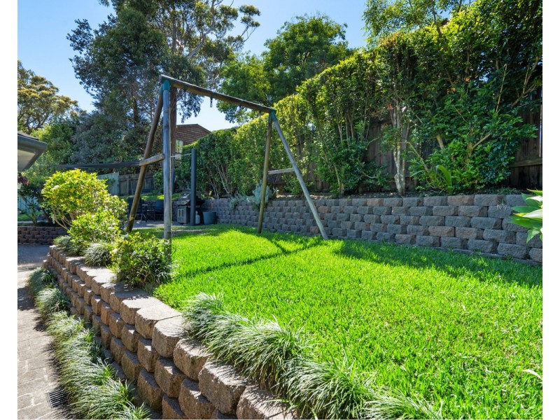 13 Mary Elizabeth Crescent, North Avoca NSW 2260