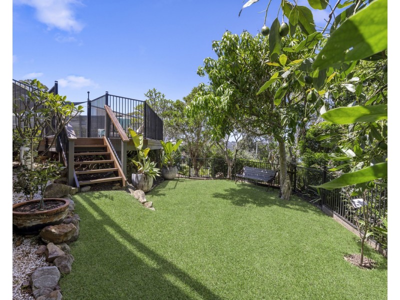 126 Hillside Road, Avoca Beach NSW 2251