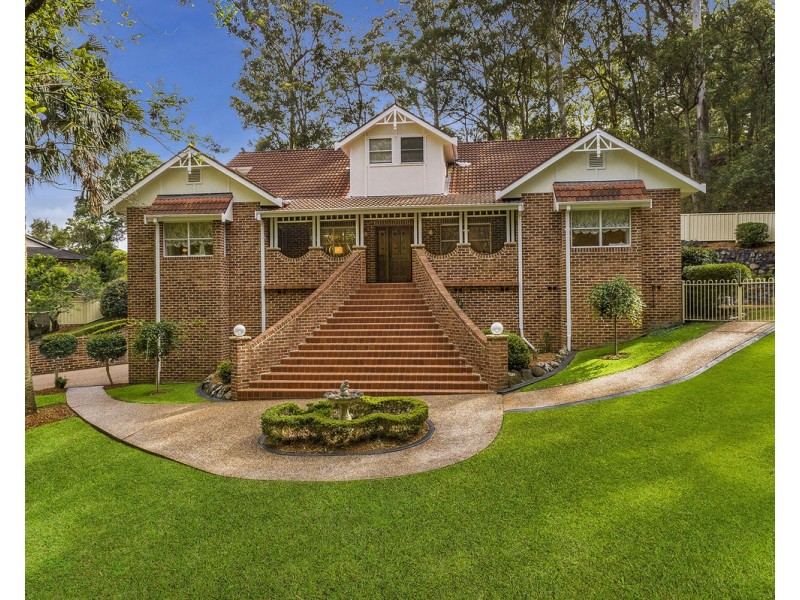 15 Kambala Close, Wyoming NSW 2250