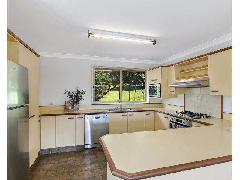 2 Ethel Close, Narara NSW 2250