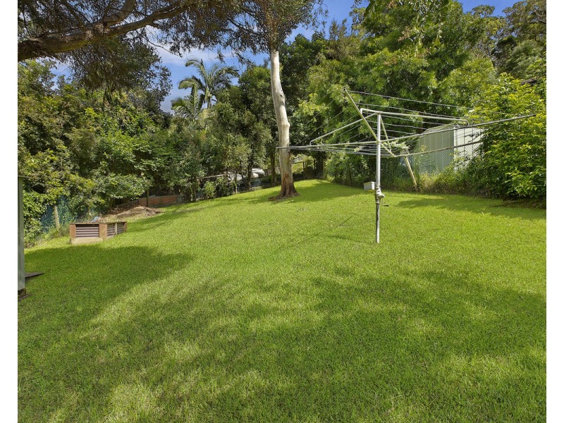 2 Ethel Close, Narara NSW 2250