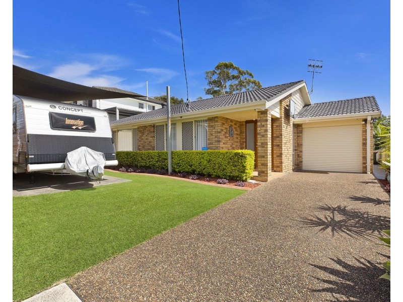 1 Strickland Road, Killarney Vale NSW 2261