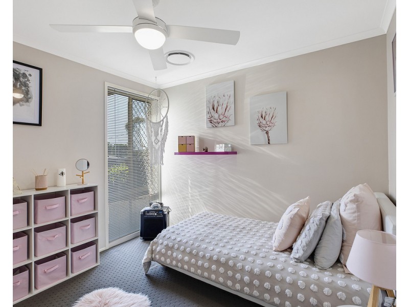 1 Strickland Road, Killarney Vale NSW 2261