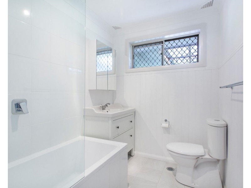 4 Marshdale Road, Springfield NSW 2250