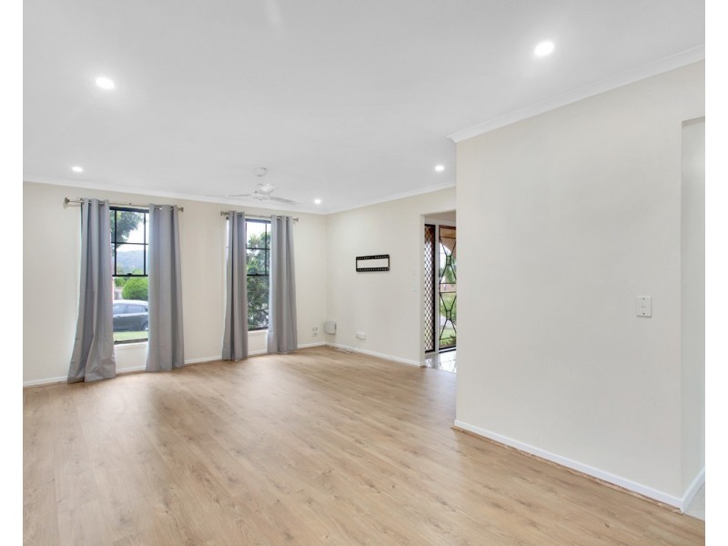 160 Cresthaven Avenue, Bateau Bay NSW 2261