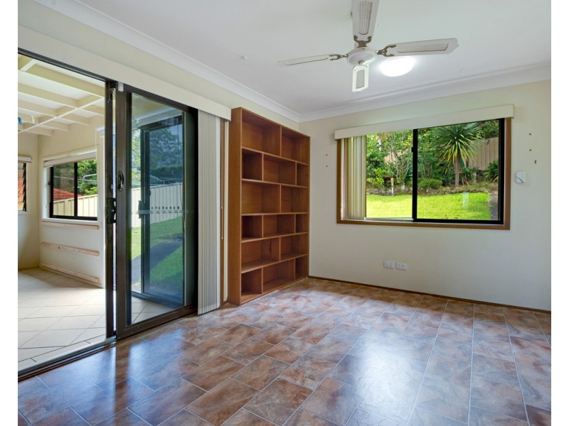 37 MacGregor Street, Wyoming NSW 2250