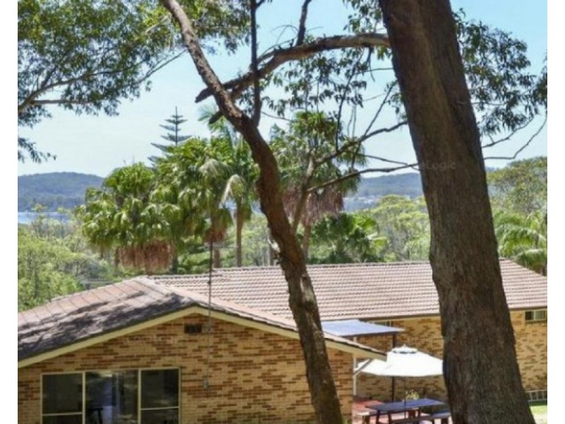 212 Empire Bay Drive, Empire Bay NSW 2257