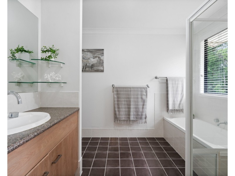 68 Pemberton Boulevard, Lisarow NSW 2250