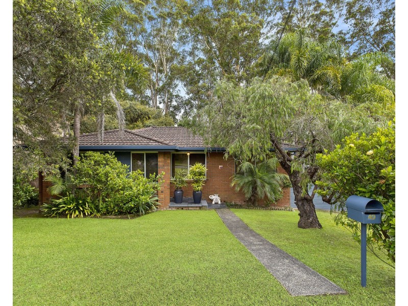 40 Karina Drive, Narara NSW 2250