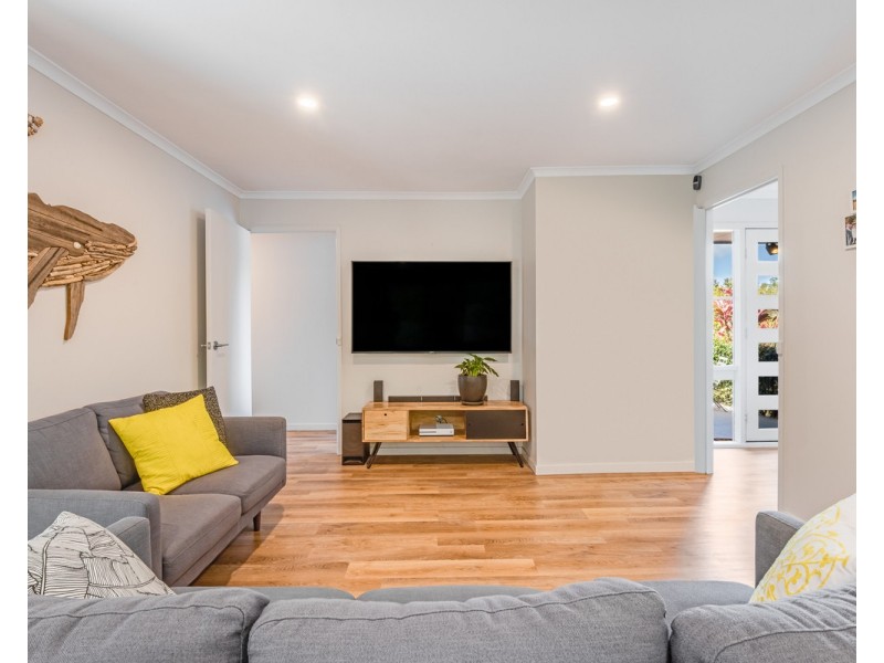 12 Dogwood Close, Wyoming NSW 2250