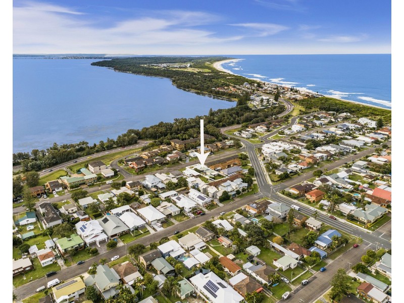 25 Coogee Avenue, The Entrance North NSW 2261