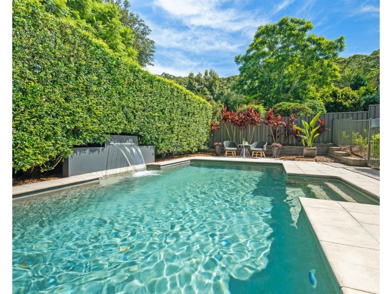 16 Georgia Avenue, Wyoming NSW 2250