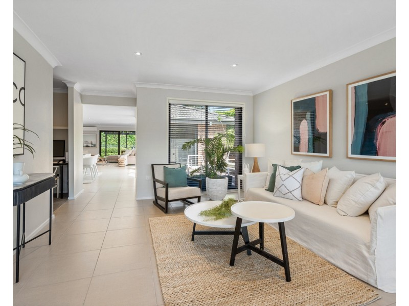 16 Georgia Avenue, Wyoming NSW 2250