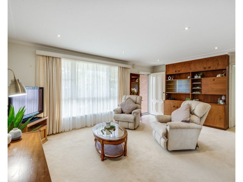 3 Crawford Crescent, Wyoming NSW 2250