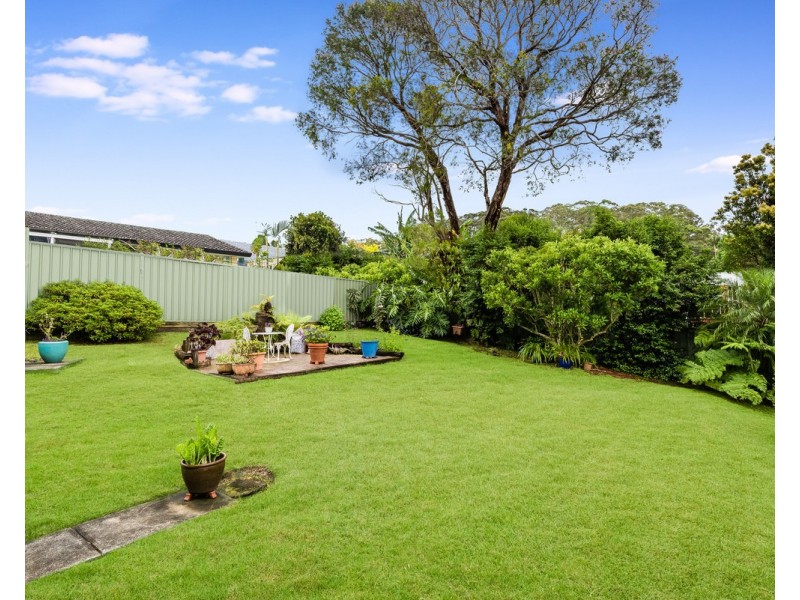 3 Crawford Crescent, Wyoming NSW 2250