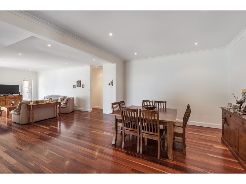 36 Sheffield Drive, Terrigal NSW 2260