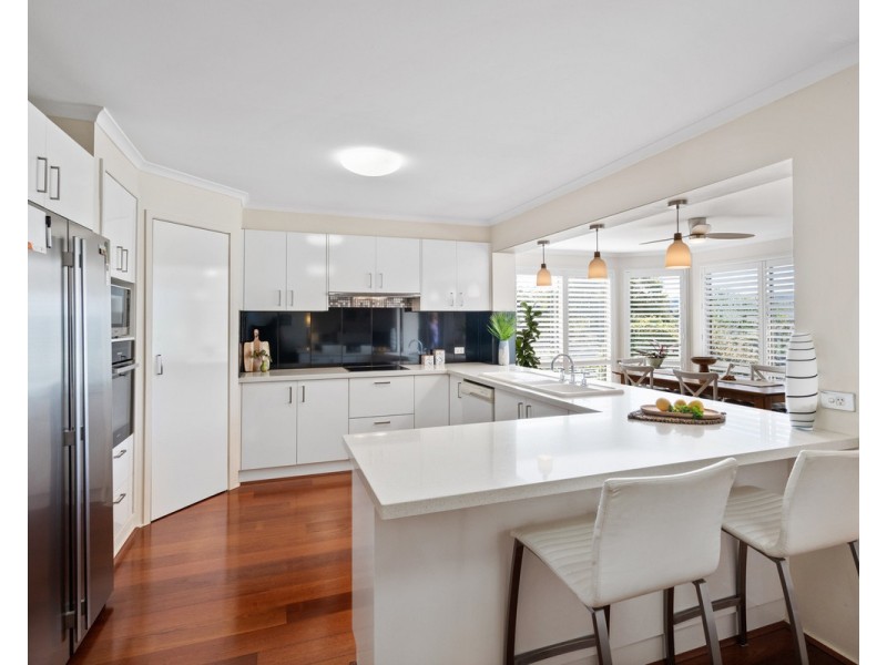 51 Bronzewing Drive, Erina NSW 2250