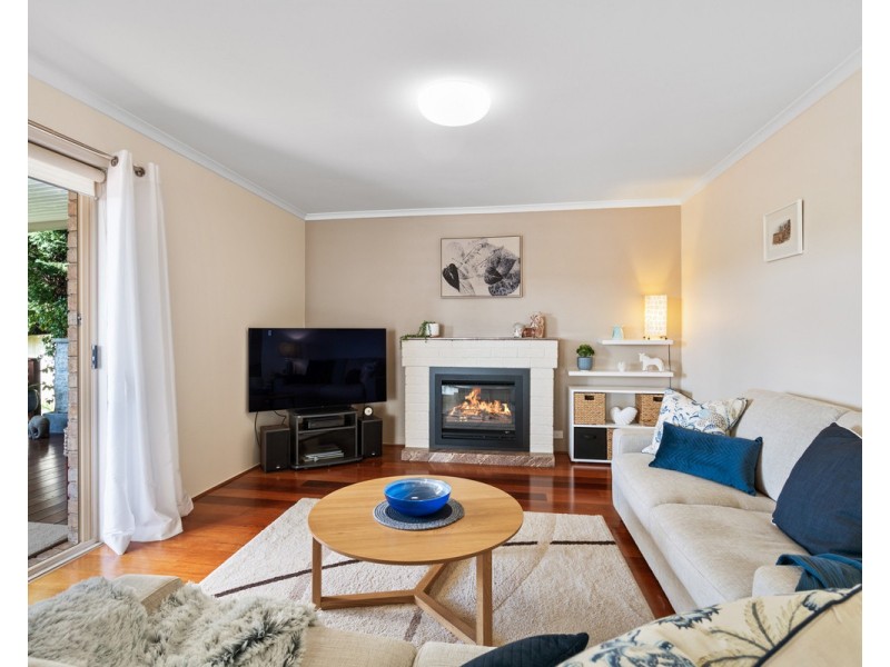 51 Bronzewing Drive, Erina NSW 2250