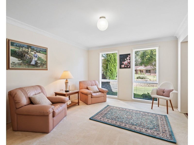 51 Bronzewing Drive, Erina NSW 2250
