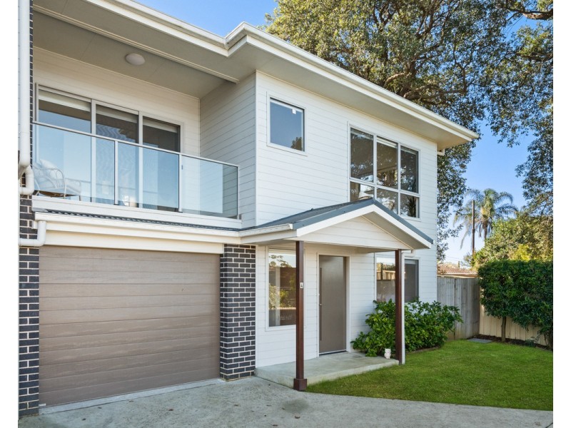 4/11 White Street, East Gosford NSW 2250