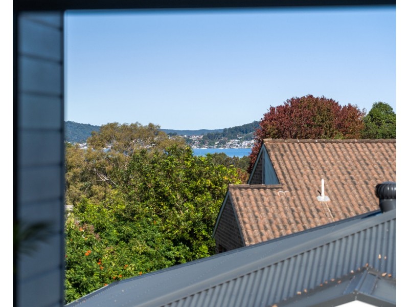 4/11 White Street, East Gosford NSW 2250