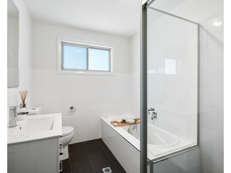 4/11 White Street, East Gosford NSW 2250