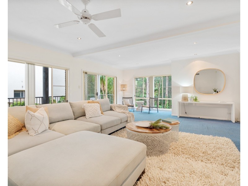 21 Thames Drive, Erina NSW 2250