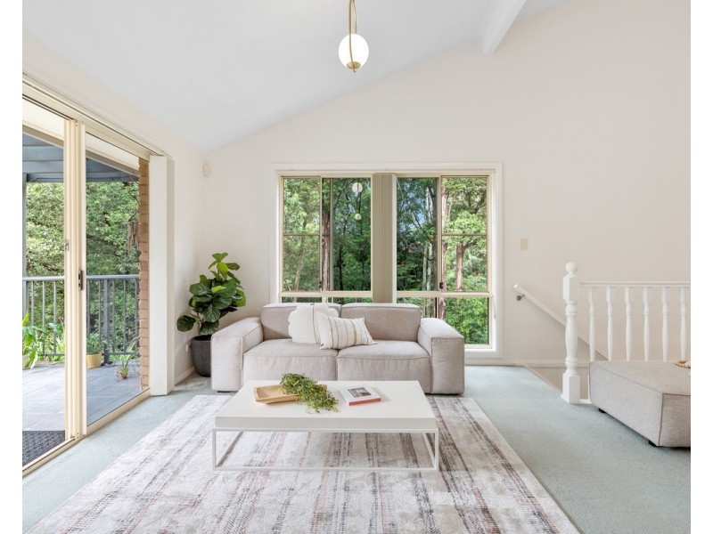 21 Thames Drive, Erina NSW 2250